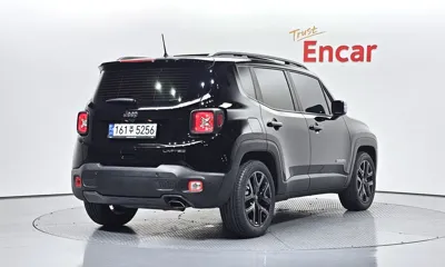 Jeep Renegade 2022, 13292 км, за 13456.74 USD