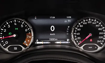 Jeep Renegade 2022, 13292 км, за 13355.06 USD - фото 8