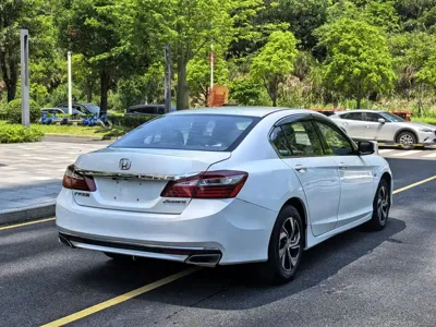 Honda Accord 2017, 74000 км, за 10270.55 USD - фото 10