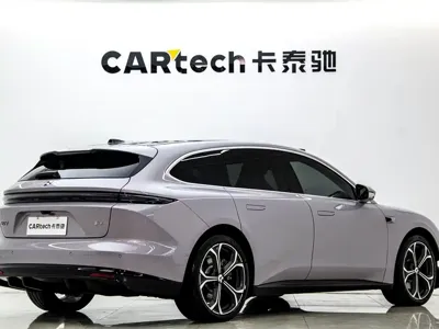 Nio ET5T 2025, 7800 км, за 24992.61 USD