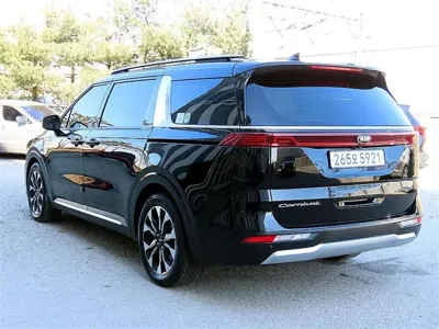 Kia Canival 2021, 130000 км, за 13808.84 USD