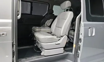 Hyundai Starex 2014, 96469 км, за 7094.06 USD - фото 12