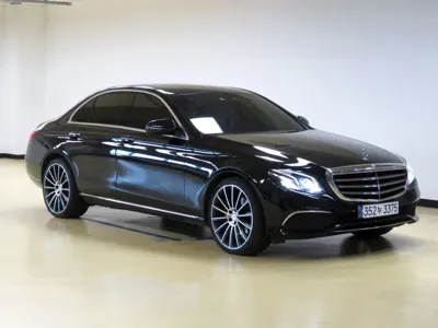 Mercedes-Benz E-Class 2017, 120000 км, за 15497.81 USD