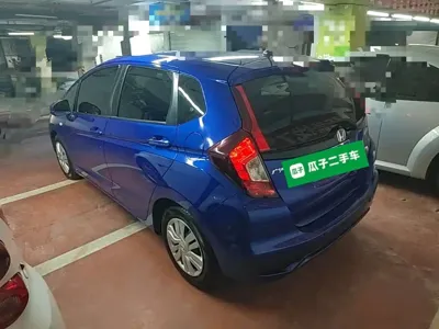 Honda Fit 2017, 64800 км, за 4751.4 USD