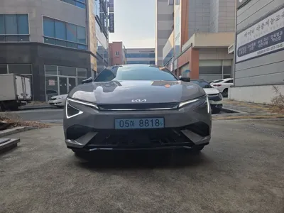 Kia EV6 · 2025 год