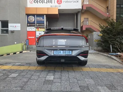 Kia EV6 2025, 17000 км, за 22391.38 USD