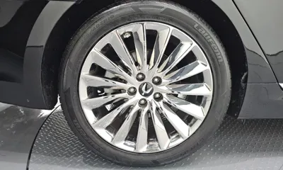 Hyundai Equus 2010, 179222 км, за 2923.75 USD