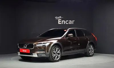 Volvo V90 · 2019 год