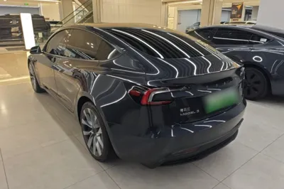 Tesla Model 3 2023, 35700 км, за 30953 USD