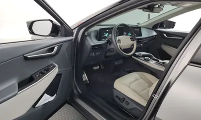 Kia EV6 2024, 17706 км, за 19889.72 USD - фото 10