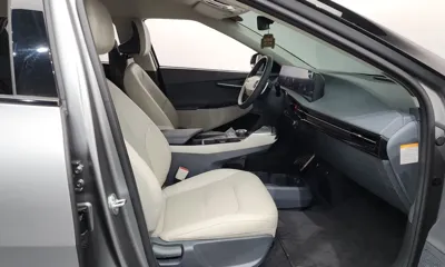 Kia EV6 2024, 17706 км, за 19889.72 USD - фото 26
