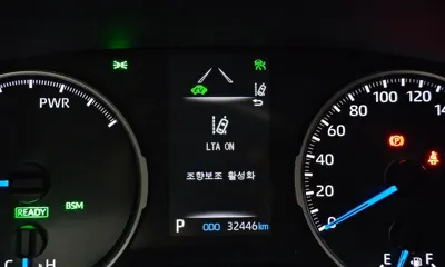 Toyota RAV4 2022, 32446 км, за 23446.27 USD - фото 18