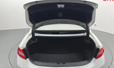 Hyundai Grandeur 2019, 88374 км, за 13674.54 USD - фото 20