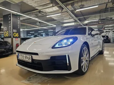 Porsche Panamera · 2024 год