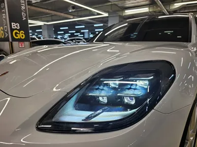 Porsche Panamera 2024, 7282 км, за 112703.64 USD