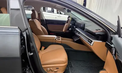 Hyundai Grandeur 2023, 107797 км, за 18970.72 USD - фото 11