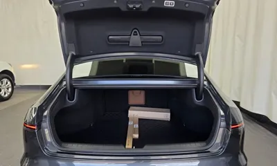 Hyundai Grandeur 2023, 107797 км, за 18970.72 USD - фото 20