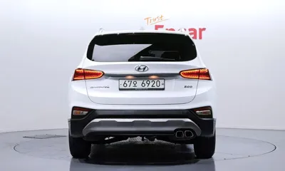 Hyundai Santafe 2019, 154813 км, за 10901.88 USD