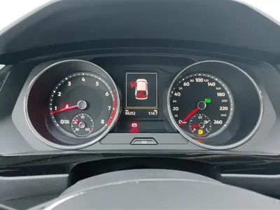 Volkswagen Tiguan L 2017, 66200 км, за 10856.18 USD - фото 14
