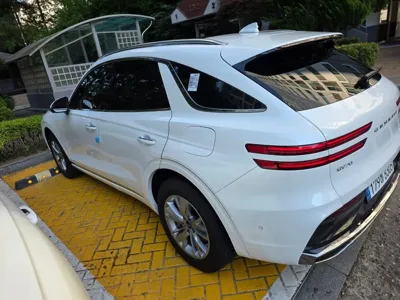 Genesis GV70 2025, 11700 км, за 34527.71 USD
