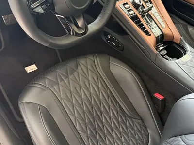 Aston Martin DB12 0, 100 км, за 370504.88 USD - фото 10