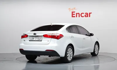 Kia K3 2013, 170025 км, за 2180.38 USD