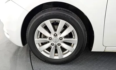 Kia K3 2013, 170025 км, за 2180.38 USD