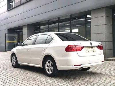 Volkswagen Lavida 2013, 120000 км, за 2917.38 USD - фото 9