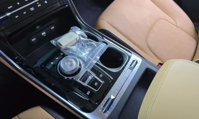 Kia Canival 2023, 47028 км, за 19824.18 USD - фото 9