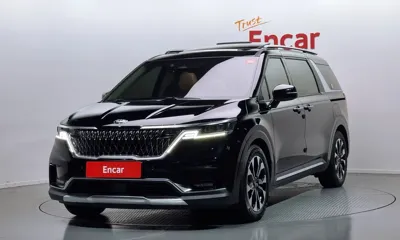 Kia Canival · 2021 год