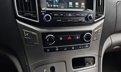 Hyundai Starex 2017, 158932 км, за 5448.34 USD - фото 17