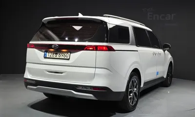 Kia Canival 2021, 91125 км, за 14430.87 USD
