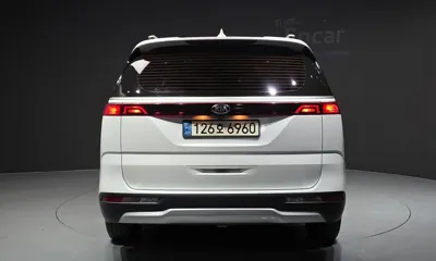 Kia Canival 2021, 91125 км, за 14430.87 USD