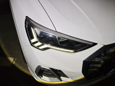 Audi Q3 2020, 104300 км, за 15929 USD - фото 7