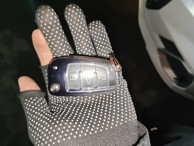 Audi Q3 2020, 104300 км, за 15929 USD - фото 9