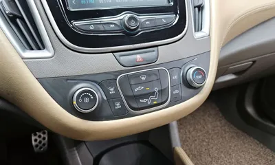 ChevroletGMDaewoo Malibu 2017, 108143 км, за 3610.35 USD - фото 15