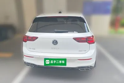 Volkswagen Golf 2021, 41600 км, за 18563 USD