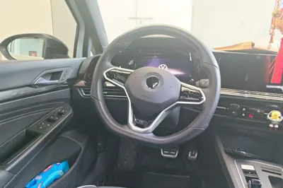 Volkswagen Golf 2021, 41600 км, за 18563 USD - фото 9