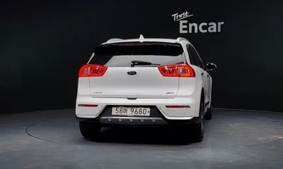 Kia Niro 2017, 268316 км, за 4290.45 USD