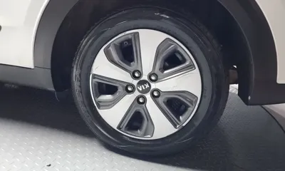 Kia Niro 2017, 268316 км, за 4290.45 USD