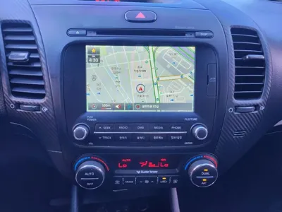 Kia K3 2015, 131840 км, за 3610.35 USD - фото 16