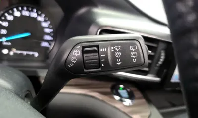 Ford Explorer 2020, 87660 км, за 15864.63 USD - фото 18