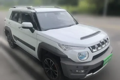 BAIC Off-Road BJ20 2016, 98100 км, за 5344 USD