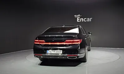 Genesis G90 2021, 78021 км, за 27916.44 USD
