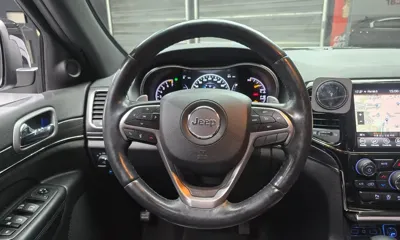 Jeep Cherokee 2020, 50484 км, за 14264.95 USD - фото 14