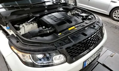 Land Rover Range Rover Sport 2017, 80109 км, за 35672.28 USD - фото 6