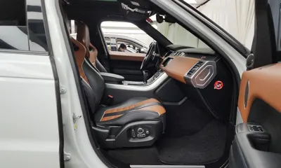 Land Rover Range Rover Sport 2017, 80109 км, за 35672.28 USD - фото 12
