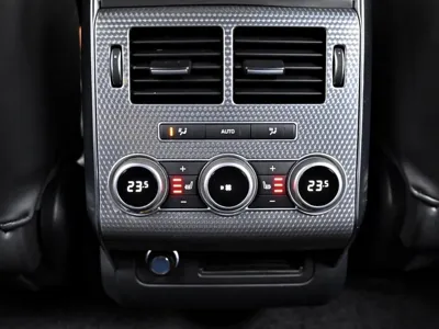 Land Rover Range Rover Sport 2017, 80109 км, за 35672.28 USD - фото 16