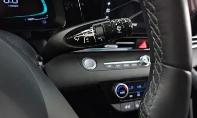 Hyundai Avante 2024, 27592 км, за 15309.45 USD - фото 27