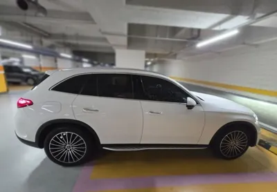 Mercedes-Benz GLC-Class 2025, 27500 км, за 44637 USD
